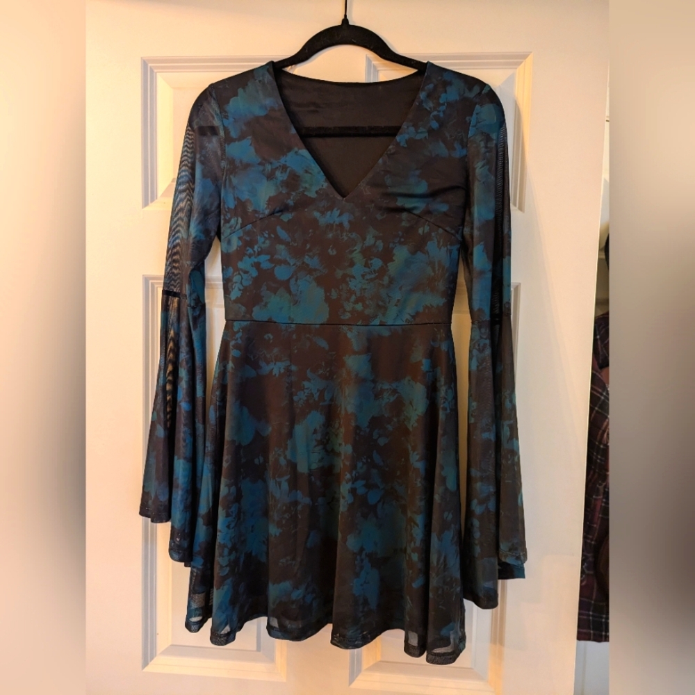 Groovy Dress